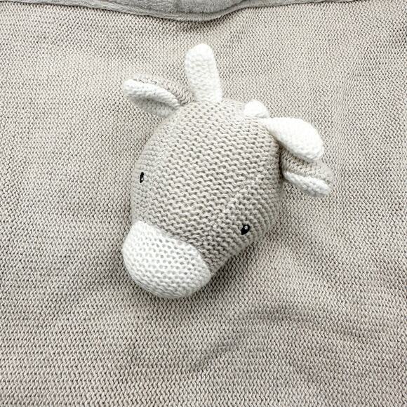 Peacock Alley Light Grey Fleece Giraffe Lovey Security Baby Blanket Soft Plush - Picture 8 of 10